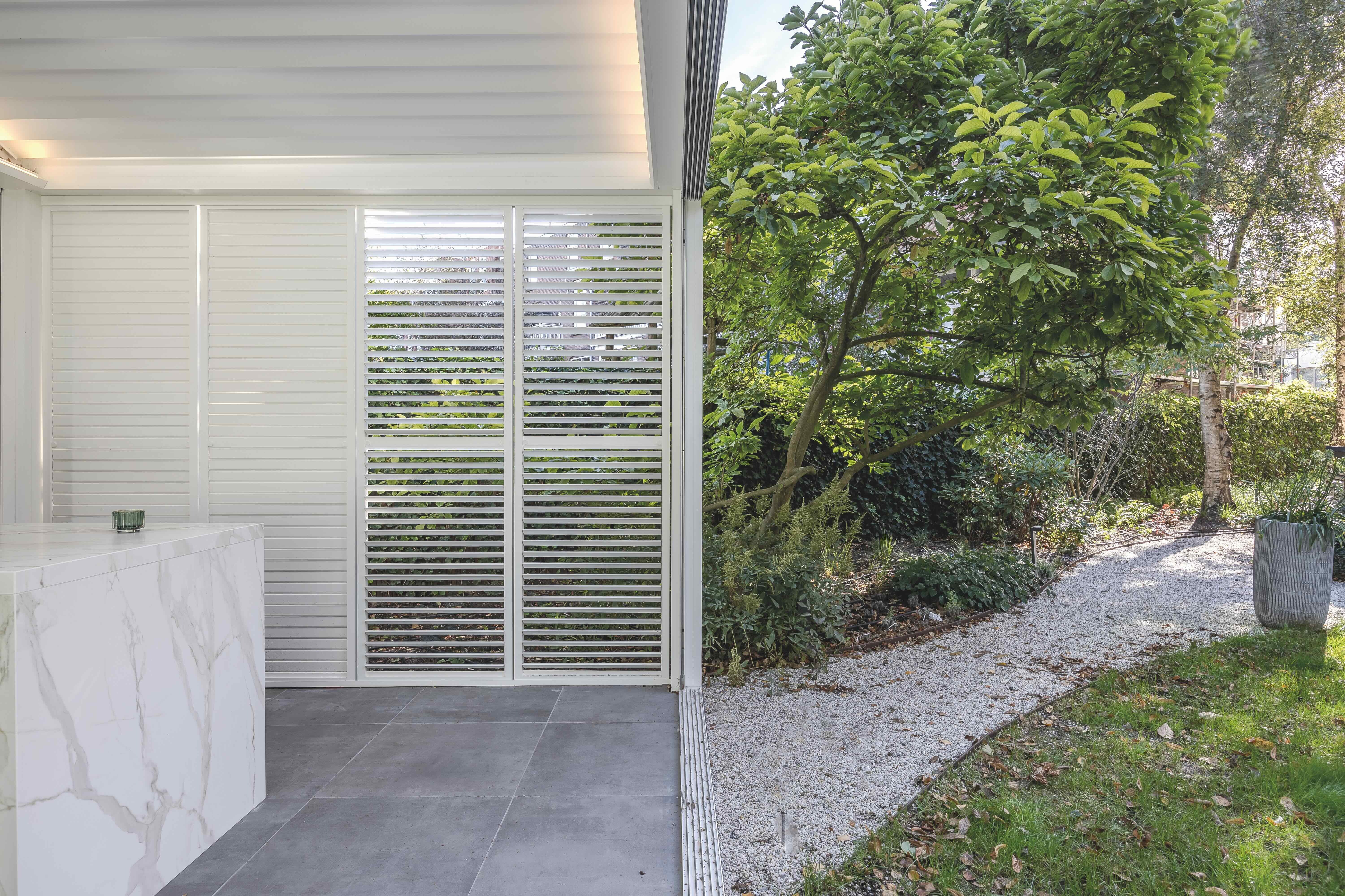 Elegante glaswanden van Van Ee