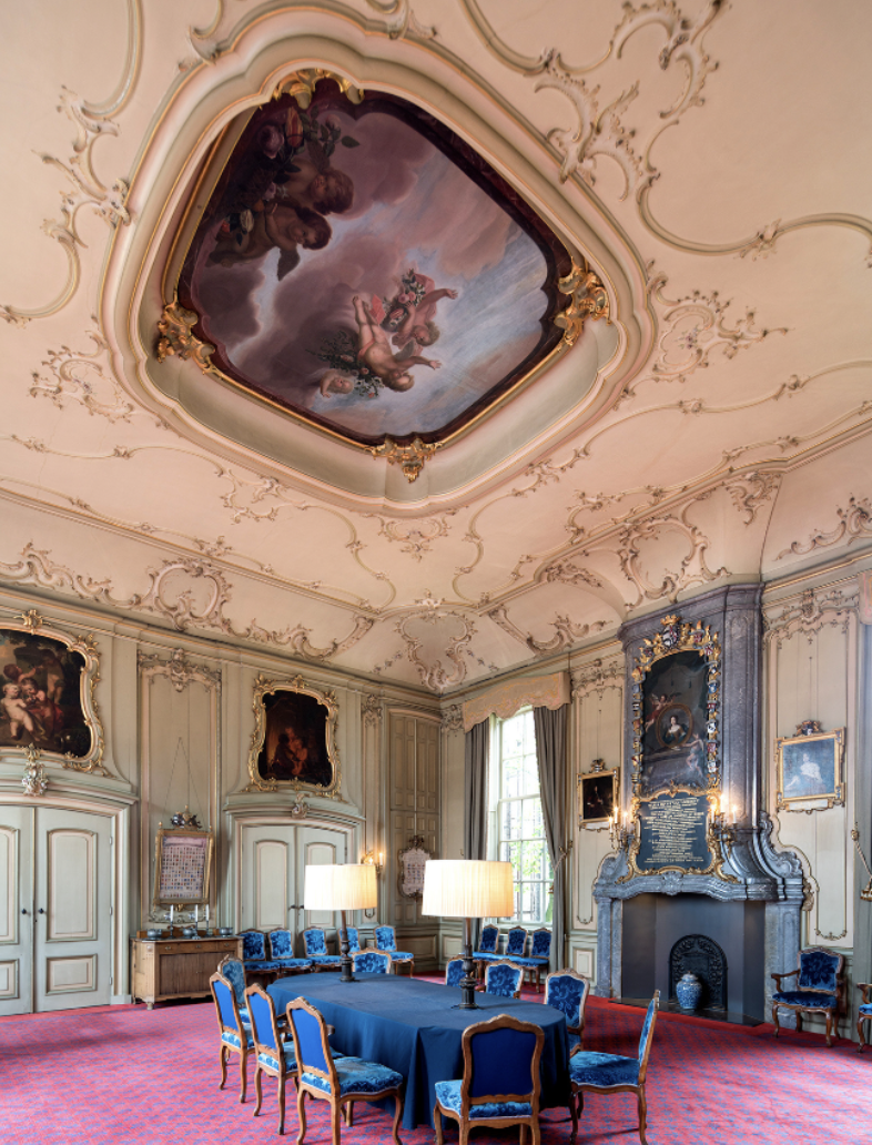 De Regentenzaal van De Fundatie van Renswoude