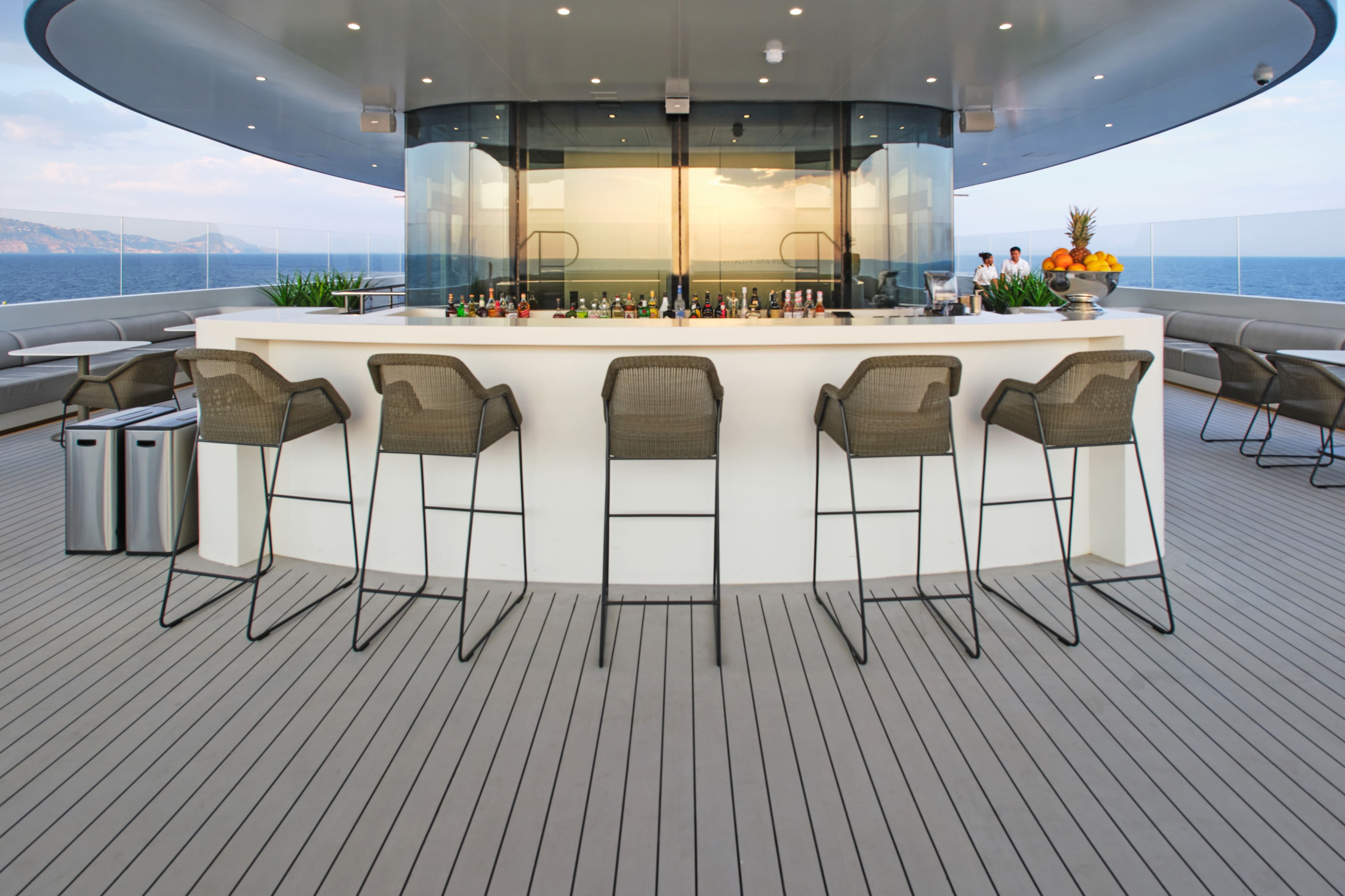 Emerald Sakara Sky Bar