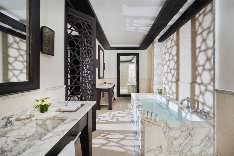 Mandarin Oriental Marrakech Royal Suite badkamer