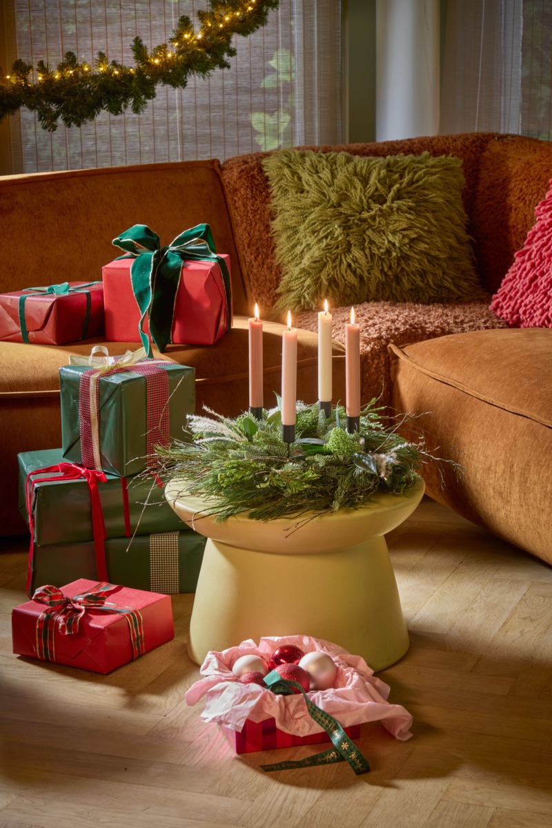 Traditional Advent wreath (€57,95)