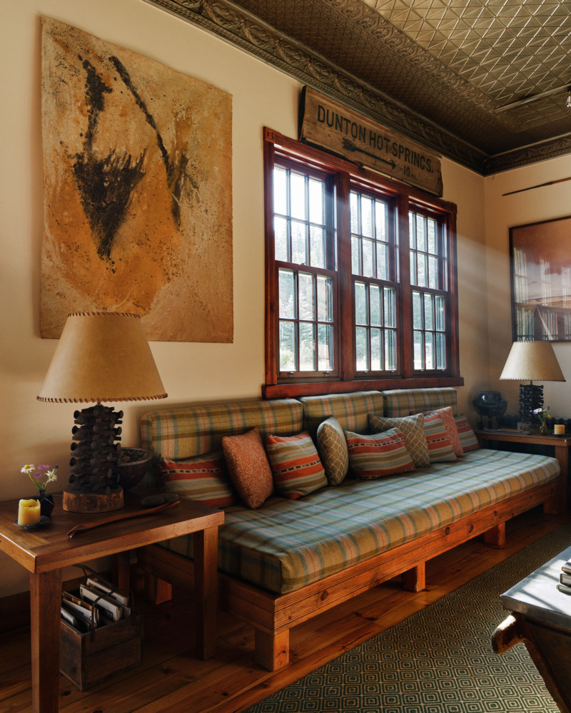 Dunton HotSprings Lounge