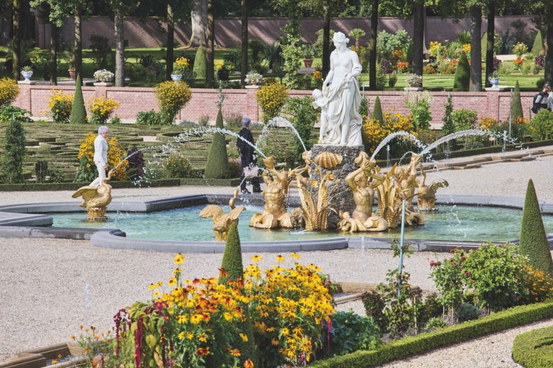 Paleis Het Loo, tuin in de zomer