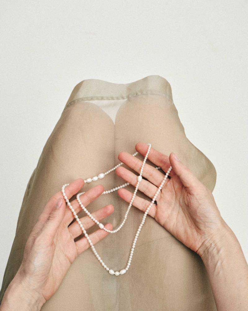 Ondumi Necklace © Amber van Bossel