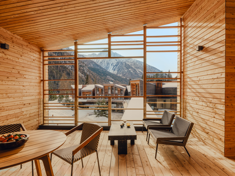 Aethos_Monterosa_Interior_Rooms Alpine Suite Terrace_